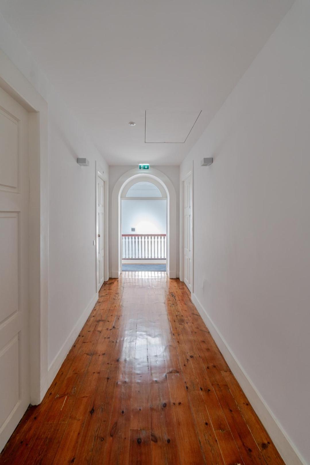 Hostwise - Bright Flat In Historic Foz House *